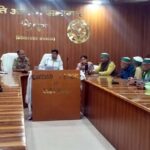 kisano se warta karte dm